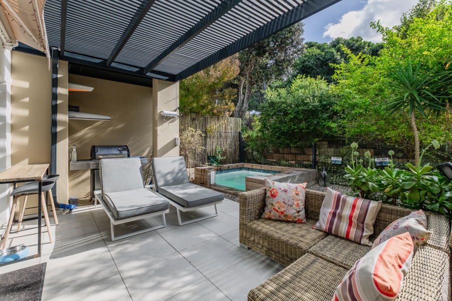 3 Bedroom Property for Sale in Beach Estate Western Cape